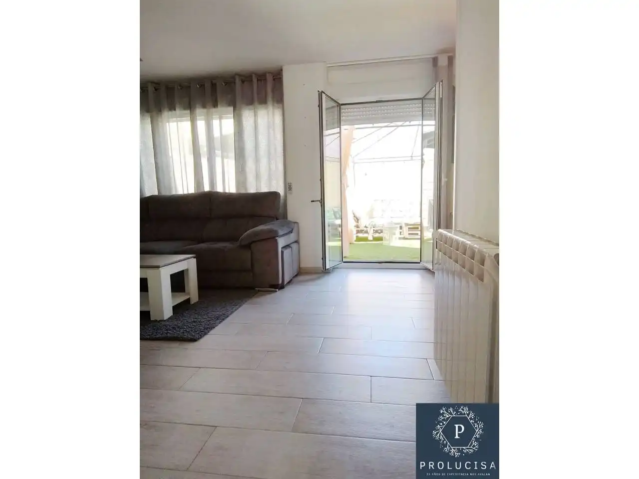 Living room of Detached homes for sale in Moraleja de Enmedio  with Heating and Terrace