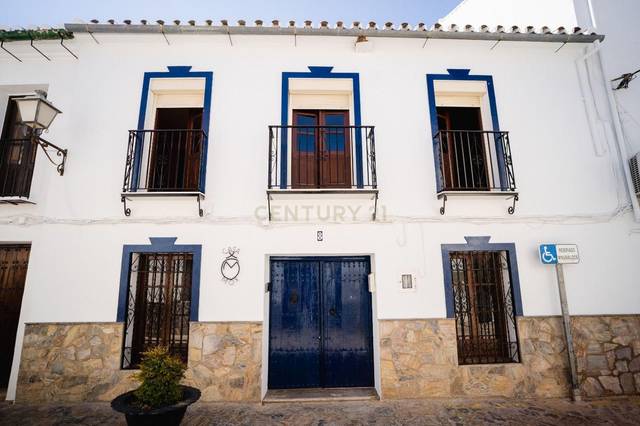 Casa-chalet en Alquiler en Calle Alozaina, 8, Yunquera, Spain, -1 en Yunquera