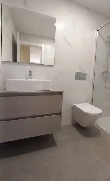 Bany de Pis en venda en A Coruña Capital 