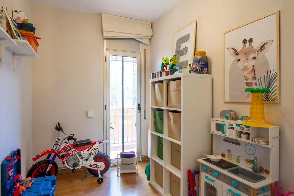 Dormitori de Pis en venda en Sabadell amb Aire condicionat, Calefacció i Parquet