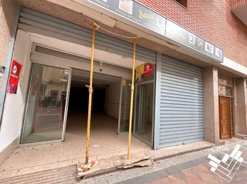 Local comercial en alquiler en Calle de Hernán Cortés, imagen 19