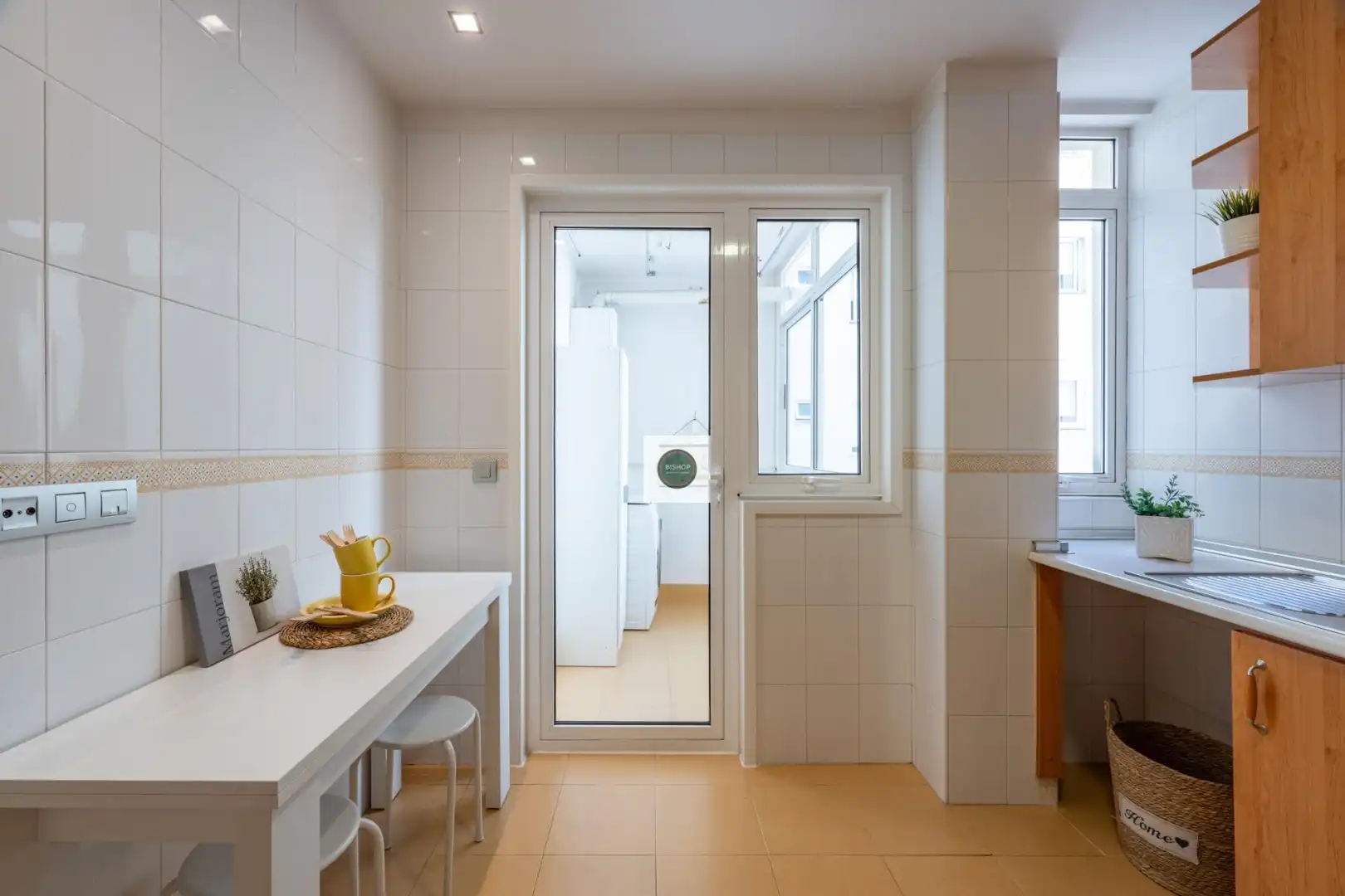 Cocina de Piso en venta en A Coruña Capital  con Calefacción y Trastero
