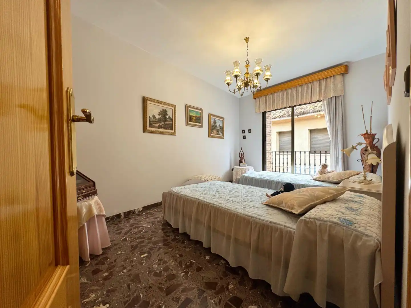Schlafzimmer von Haus oder Chalet zum Verkauf in Silla mit Klimaanlage, Heizung und Terrasse
