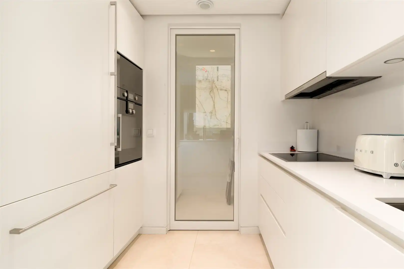Cocina de Apartamento de alquiler en Ojén con Aire acondicionado, Calefacción y Terraza