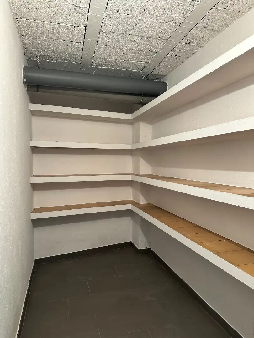 Storage room for rent in Girona