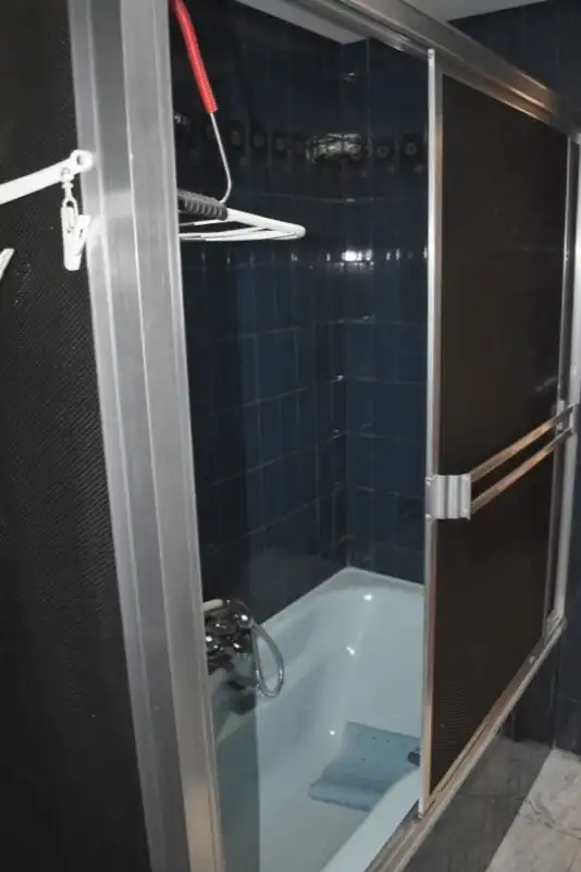 Badezimmer von Wohnung zum Verkauf in Valladolid mit Parkett, Terrasse und Abstellraum