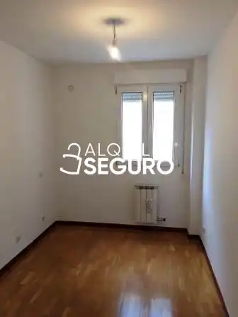 Habitación de Piso de alquiler en Valladolid con Calefacción