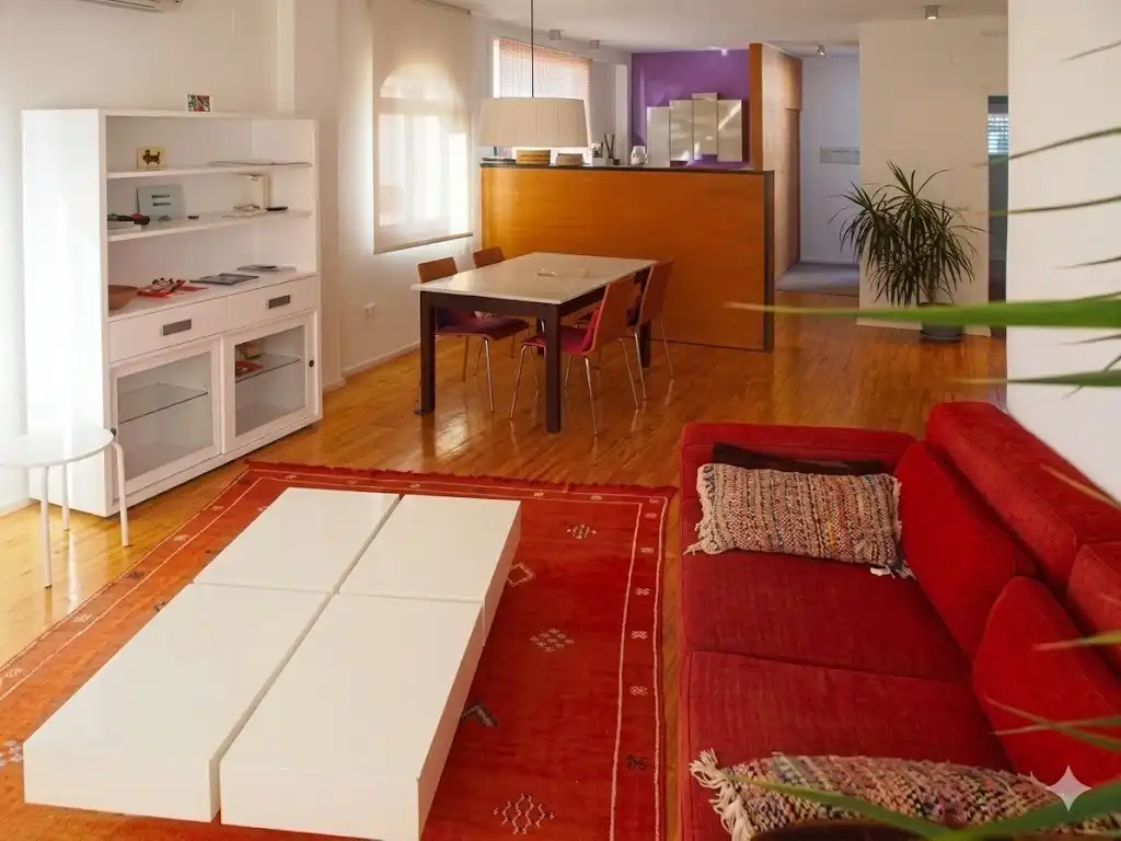 Sala d'estar de Apartament en venda en Málaga amb Aire condicionat, Terrassa i Moblat