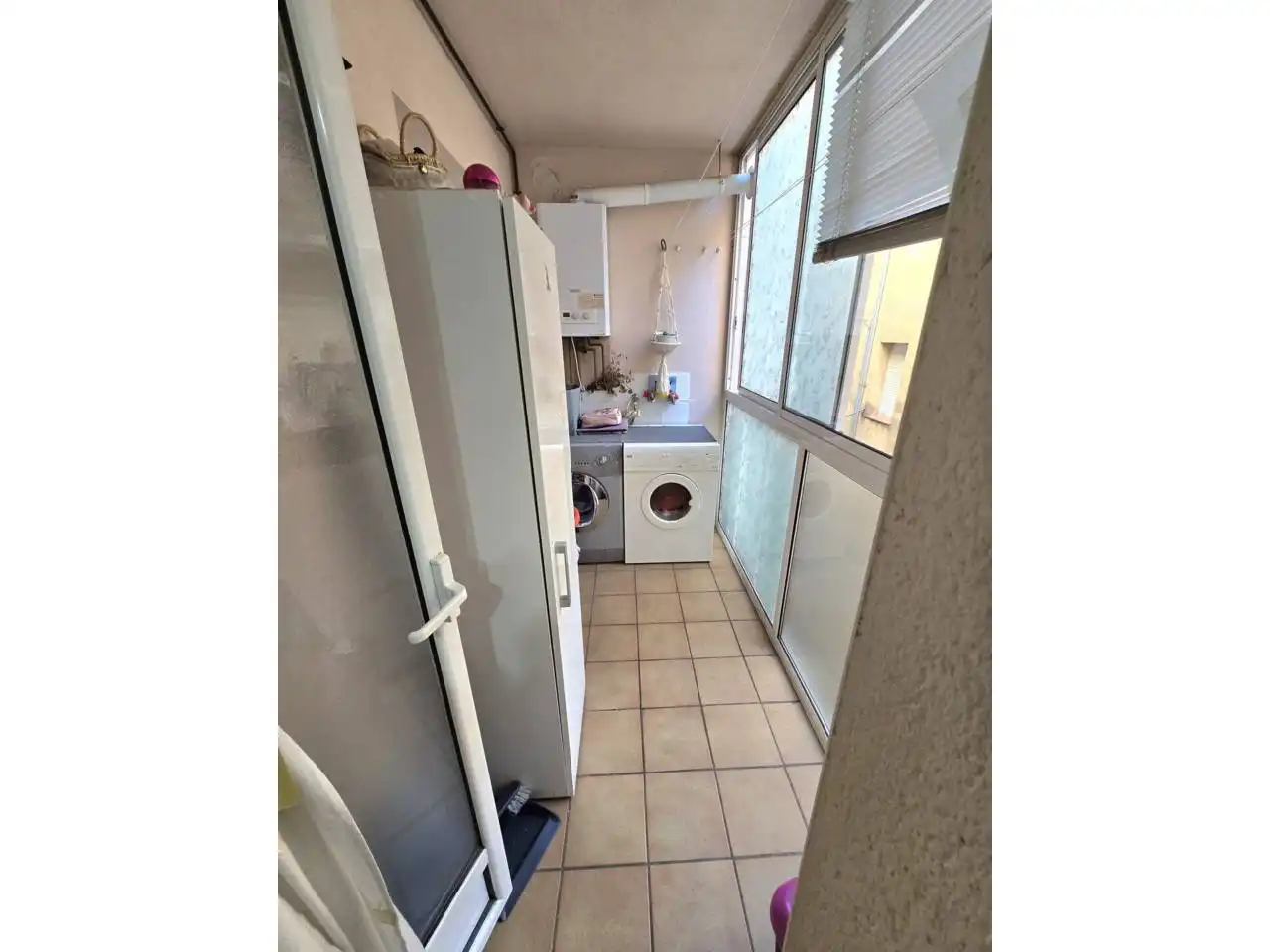 Cocina de Piso en venta en Salt con Calefacción, Terraza y Trastero