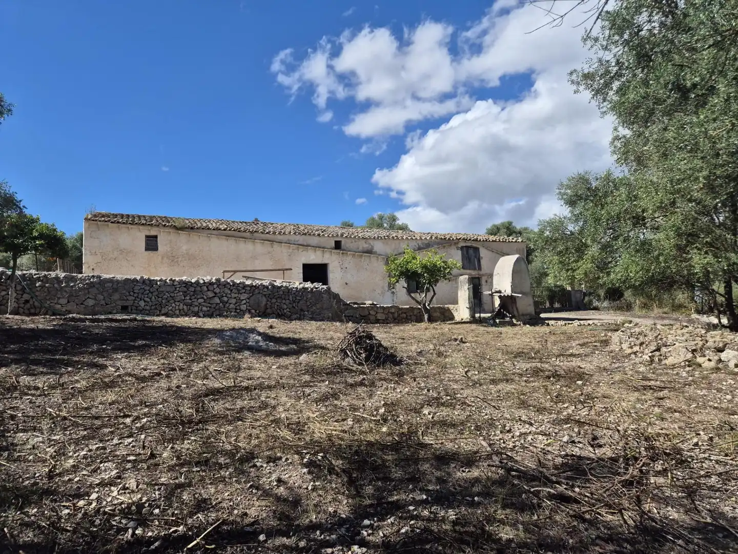 Casa rústica con jardín en venta en Sineu, imagen 3
