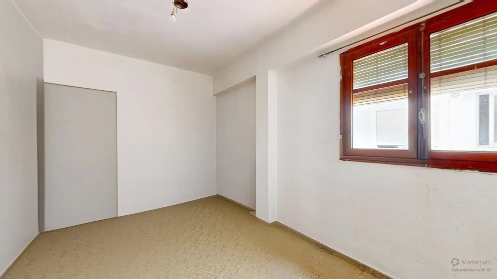 Piso en venta en Torrent con Balcón