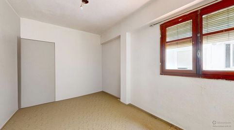 Foto 4 de Piso en venta en Camí Reial, Torrent