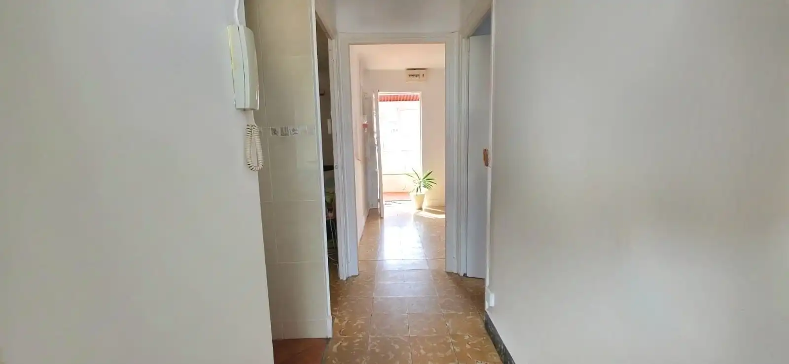 Piso en venta en Narón con Calefacción, Terraza y Amueblado