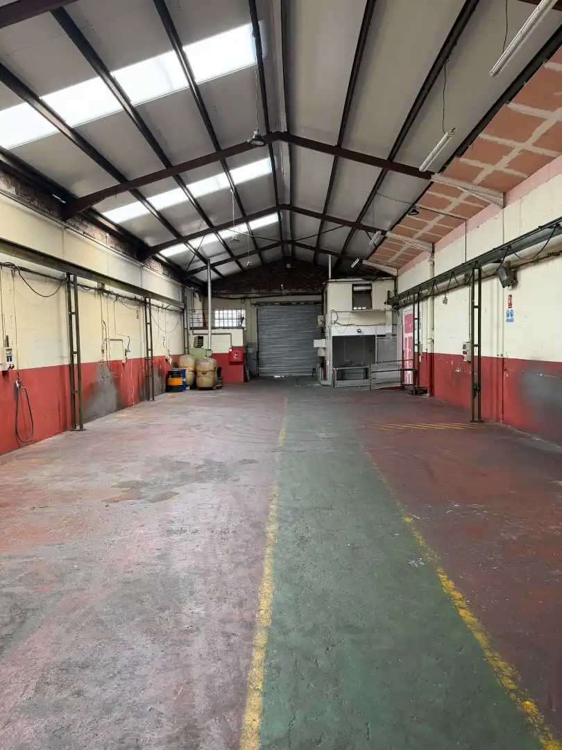 Nave industrial in affitto a Carrer Bosch Codern, imagen 2