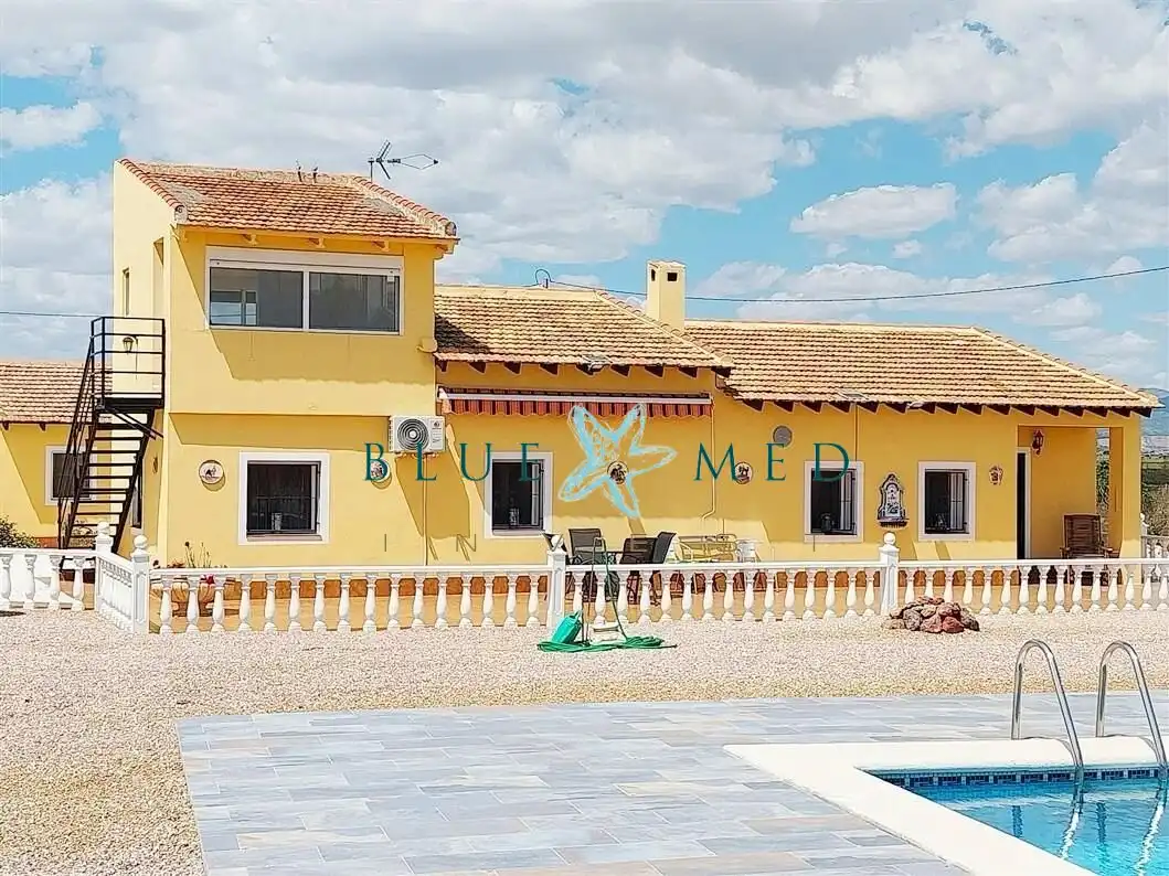 Vista exterior de Casa o chalet en venta en Alhama de Murcia con Aire acondicionado, Calefacción y Jardín privado