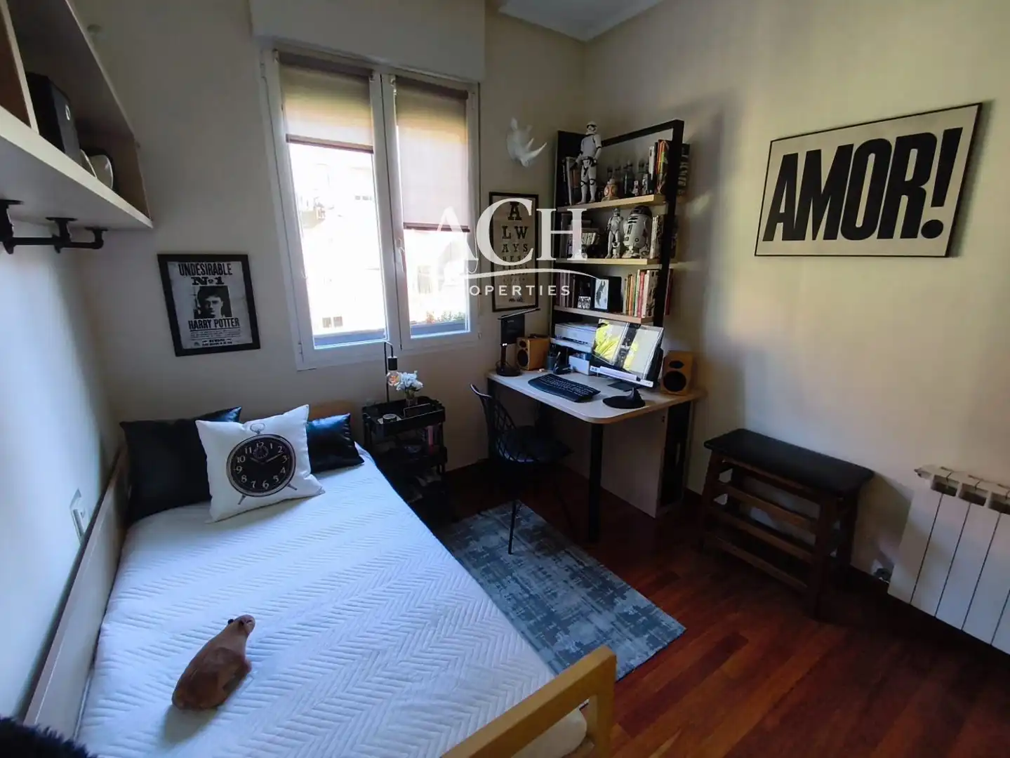 Habitación de Piso de alquiler en Bilbao  con Amueblado, Lavadora y TV