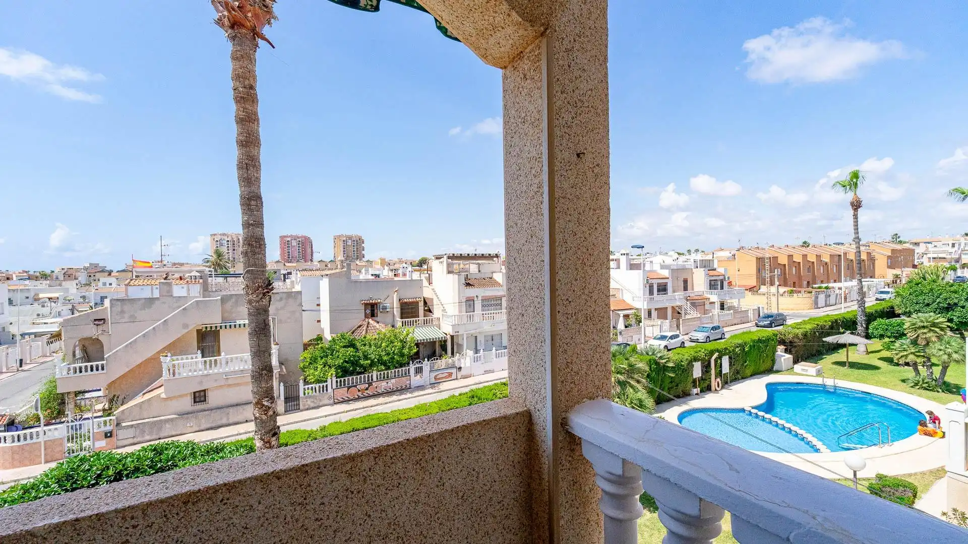 Terrasse von Wohnungen zum Verkauf in Torrevieja mit Terrasse und Gemeinschaftspool