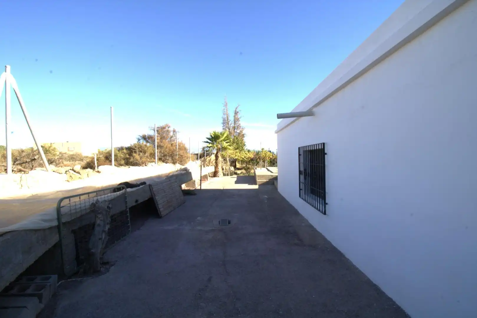 Außenansicht von Country house zum Verkauf in Alhama de Almería mit Privatgarten, Terrasse und Schwimmbad