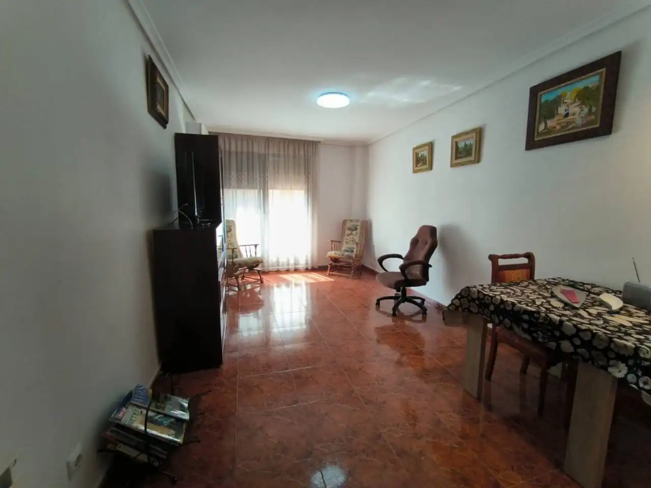 Sala de estar de Piso de alquiler en Albacete con Aire acondicionado, Calefacción y Balcón