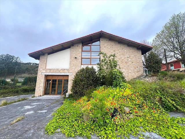 Casa adosada en Venta en Zapateira en Morás - A Zapateira