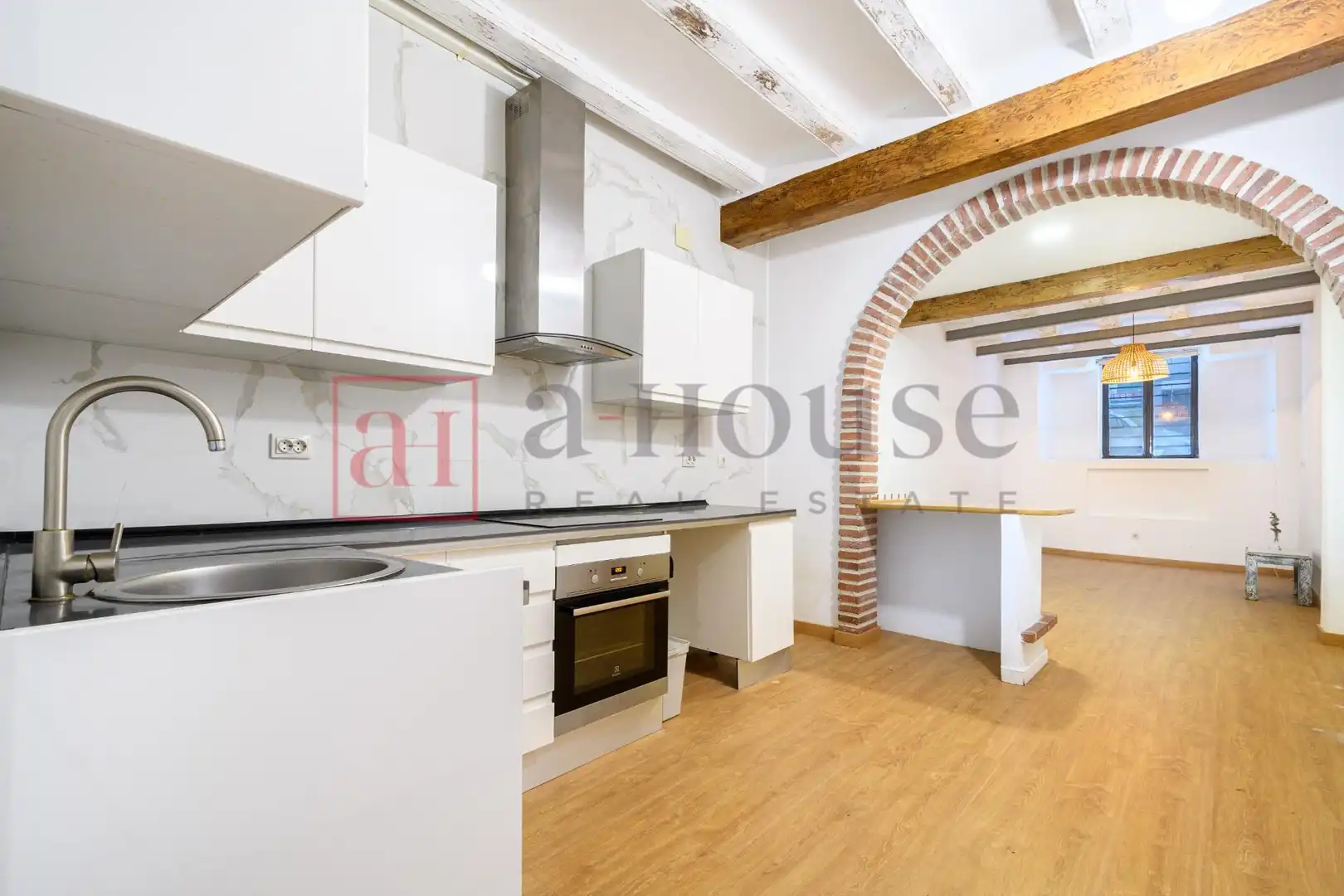 Cocina de Planta baja en venta en Barcelona con Parquet y Alarma