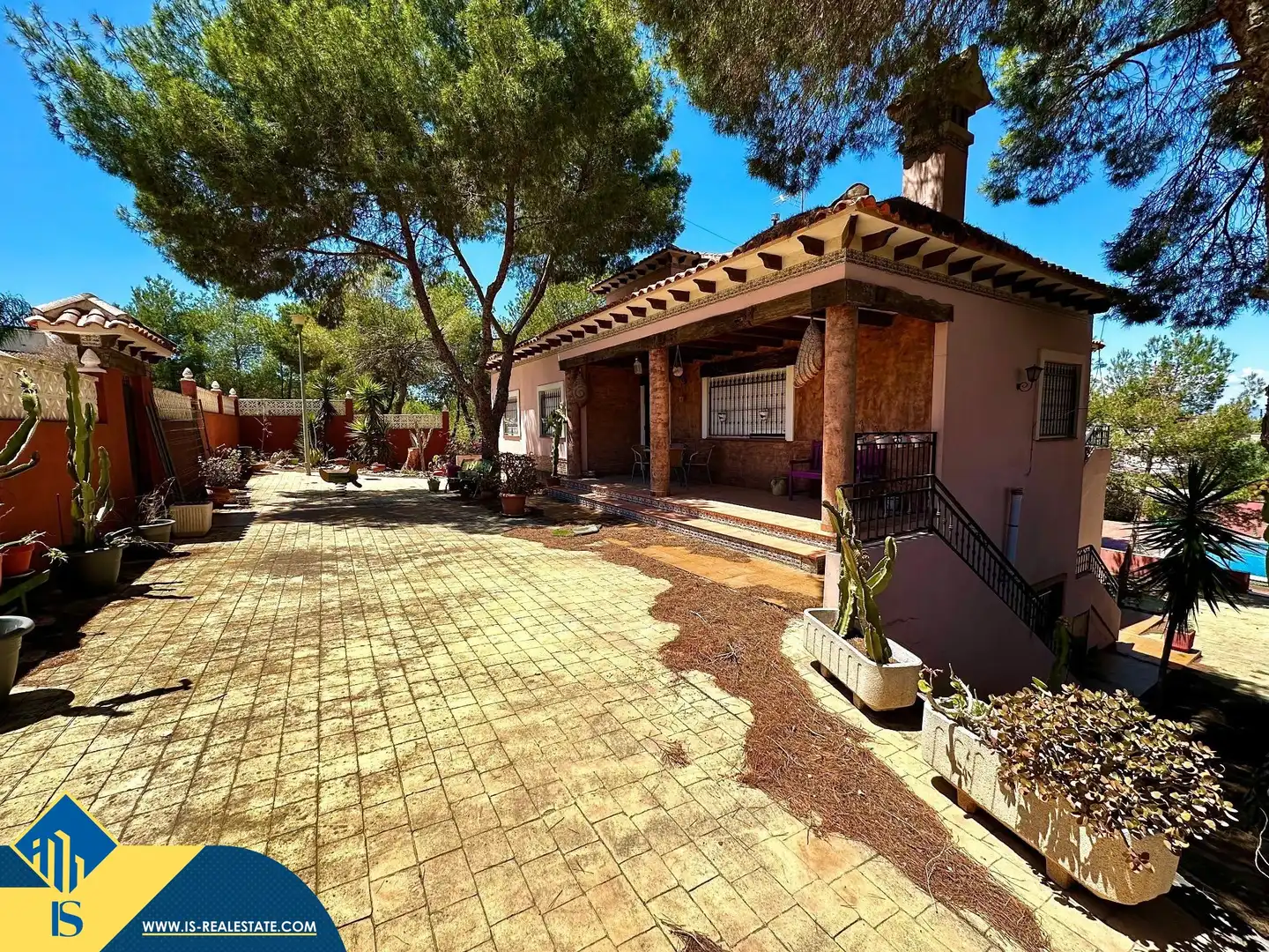 Villa mit Pool zum Verkauf in San Miguel de Salinas