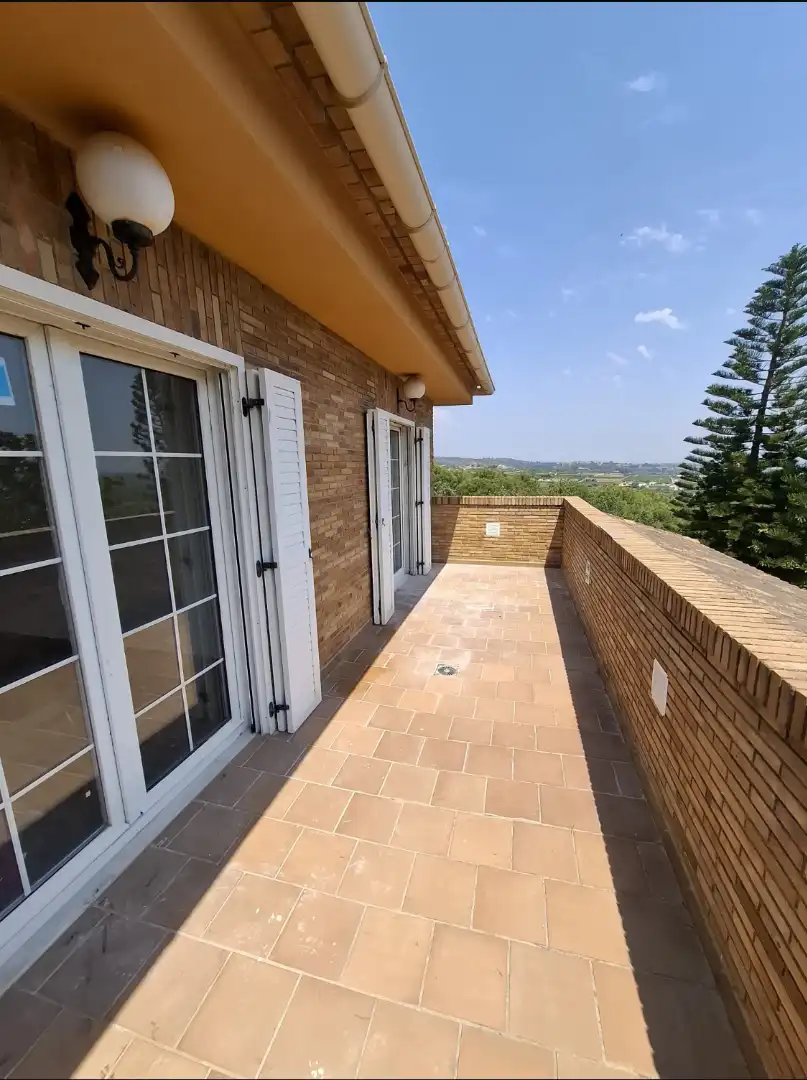 Terrace of Houses for rent in Picassent  with Heating, Private garden and Parquet flooring