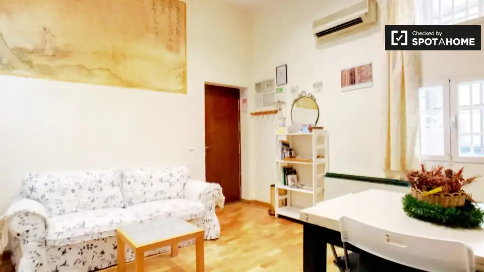 Habitació a Embajadores - Lavapiés
