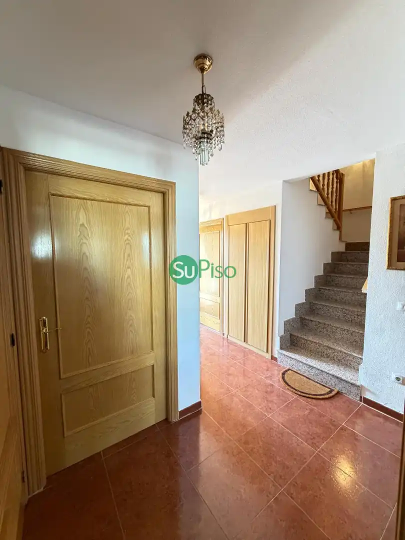 Detached house with garden for sale in Avenida Rufino Rubio 10, imagen 15