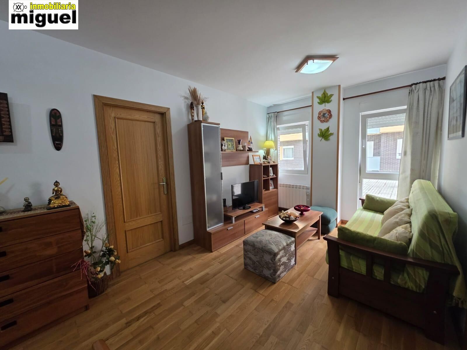 Living room of Planta baja for sale in Val de San Vicente   with Heating and Community pool