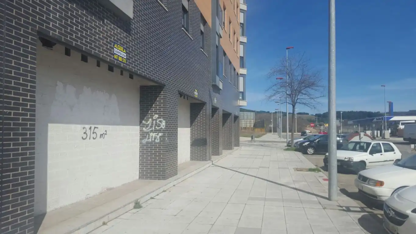 Local comercial en venda a Centro, imagen 3