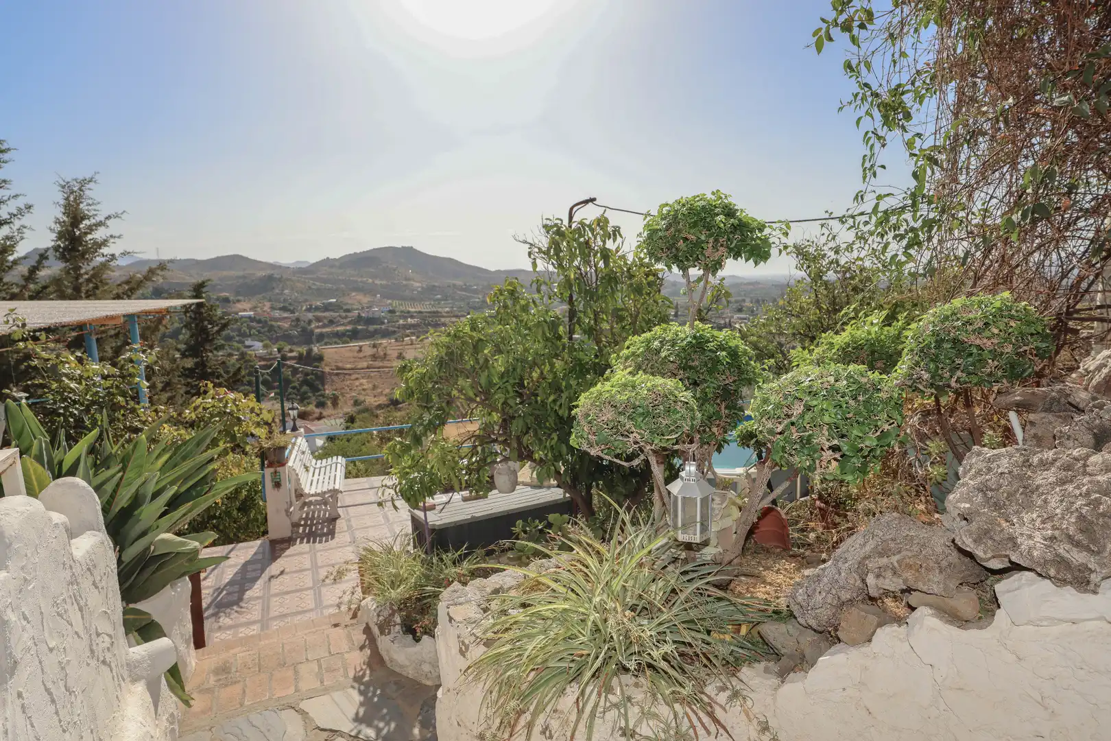 Terrassa de Casa o xalet en venda en Cártama amb Aire condicionat i Jardí privat