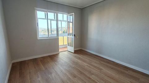 Foto 4 de Pis de lloguer a Avilés - Cl Santa Apolonia, Villalegre - La Luz, Avilés