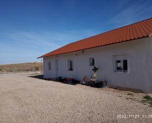 Exterior view of House or chalet for sale in Fuentidueña de Tajo