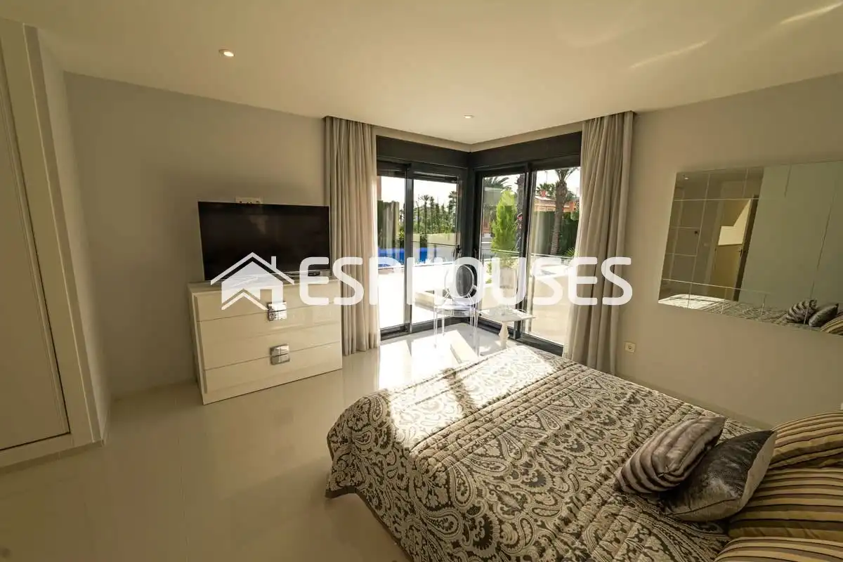 Chalet con terraza en venta en Playa del Acequión, Náufragos y Rocío del Mar, imagen 12