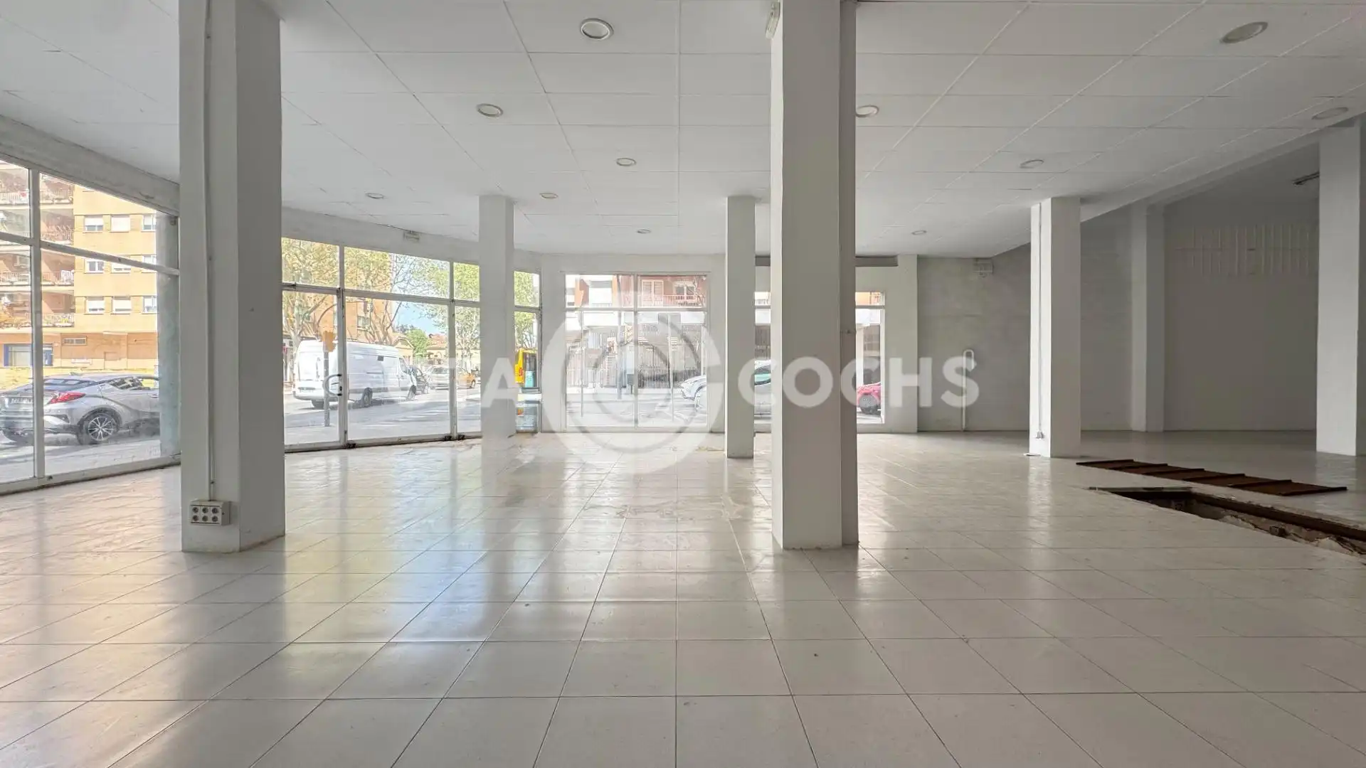 Local comercial en venta en Avenida dels Països Catalans, imagen 12