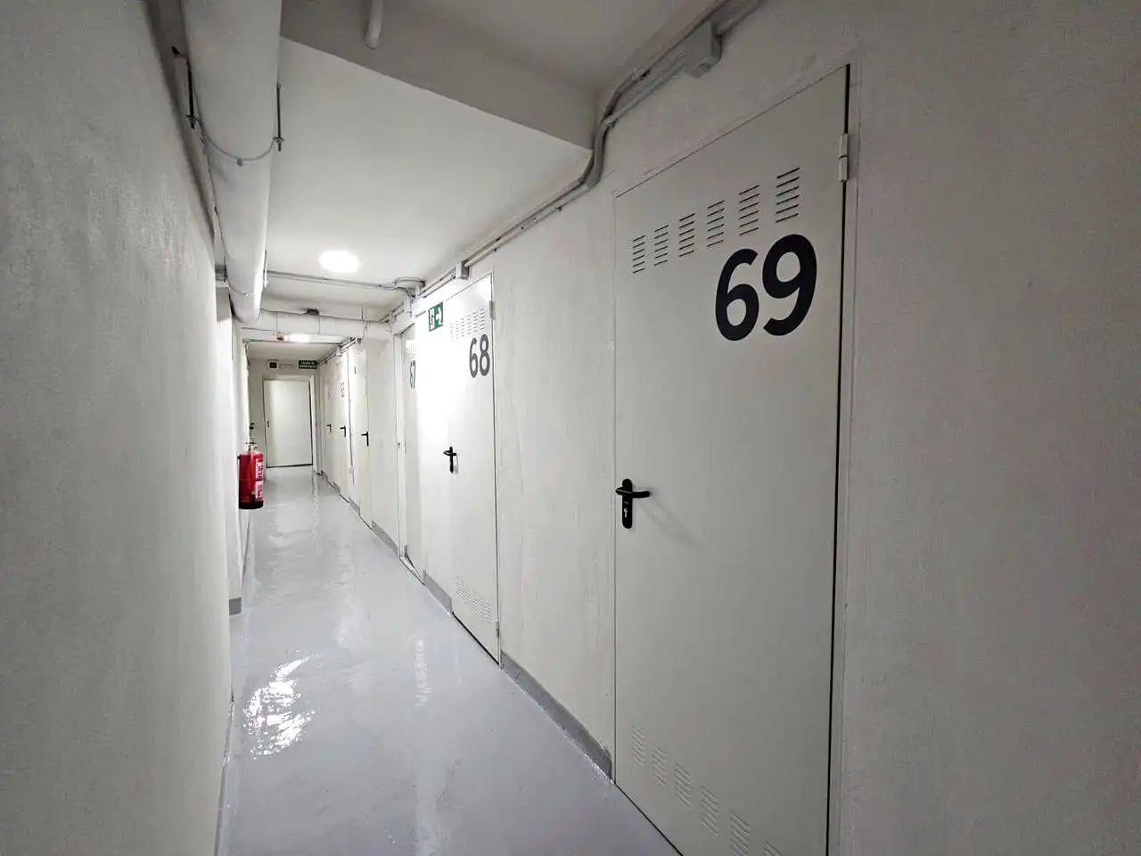 Storage room for sale in Sevilla
