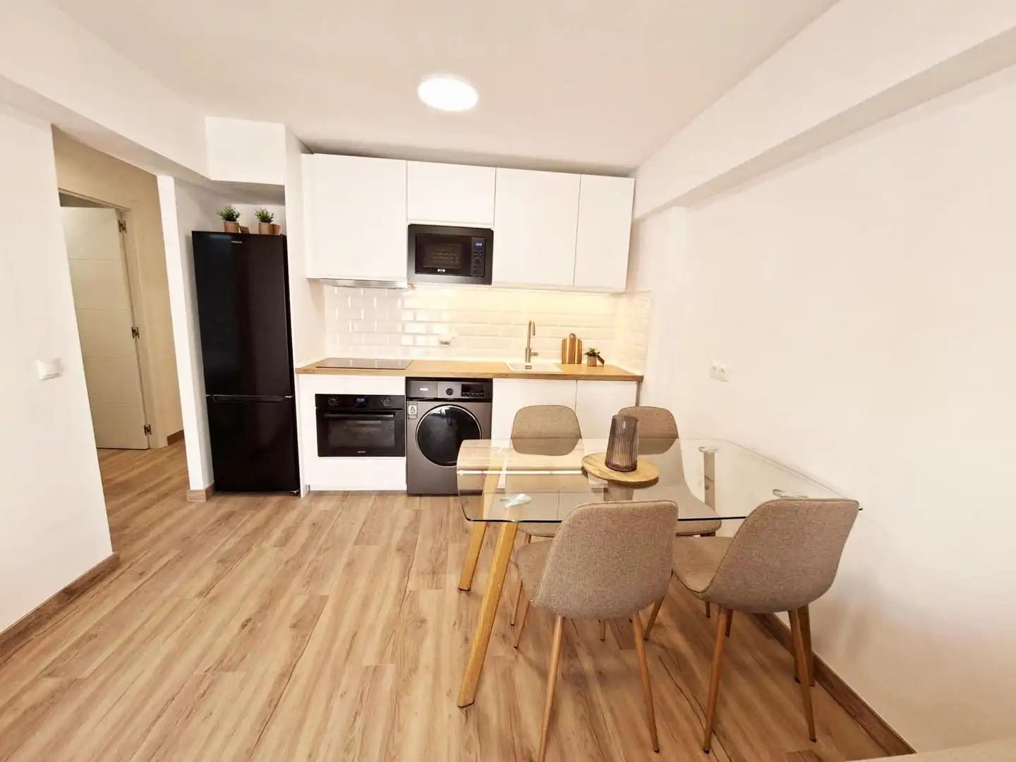 Flat with pool for sale in Calle LUIS VIVES, imagen 4