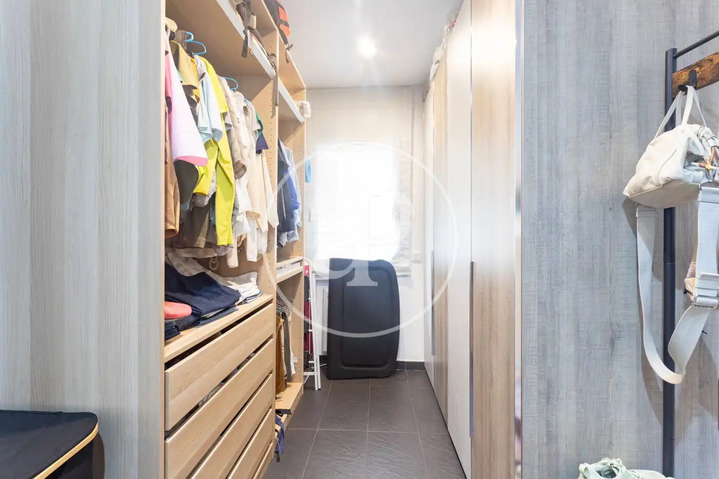 Flat for rent in Barcelona  with Air Conditioner, Heating and Private garden