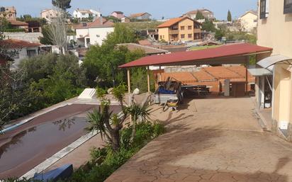 Parking of House or chalet for sale in Colmenar de Oreja  with Air Conditioner, Private garden and Terrace