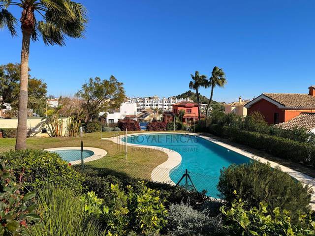 Piso en Venta en Cortijo Torrequebrada