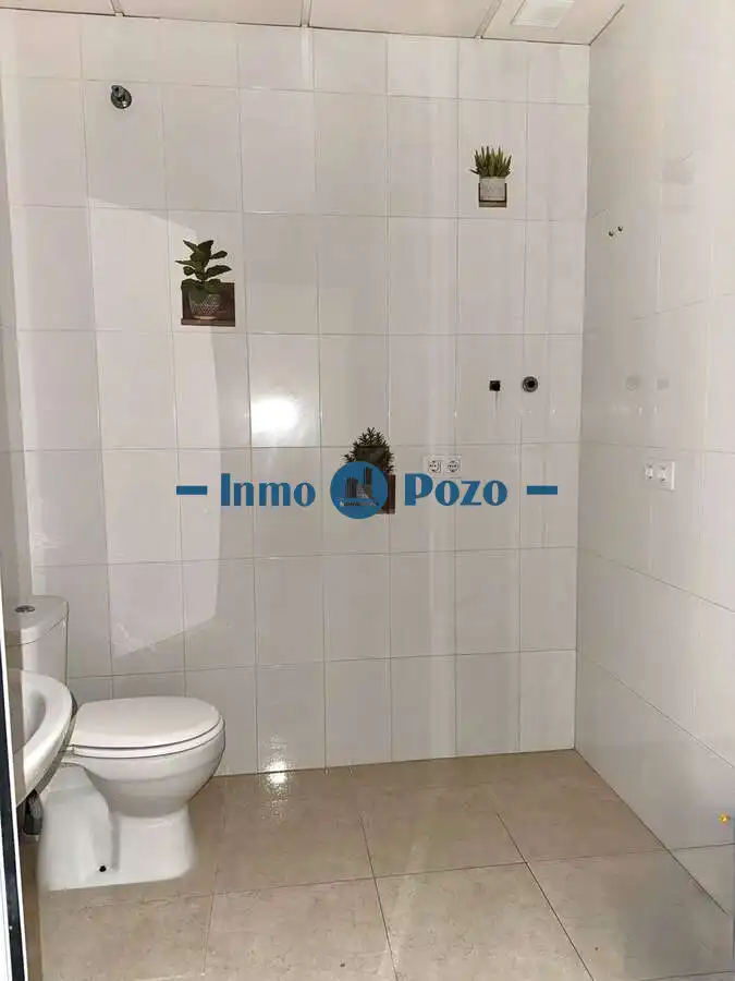 Local comercial en venda a republica de cuba, imagen 7