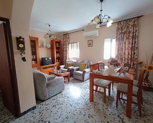 Living room of Flat to rent in Dos Hermanas  with Air Conditioner