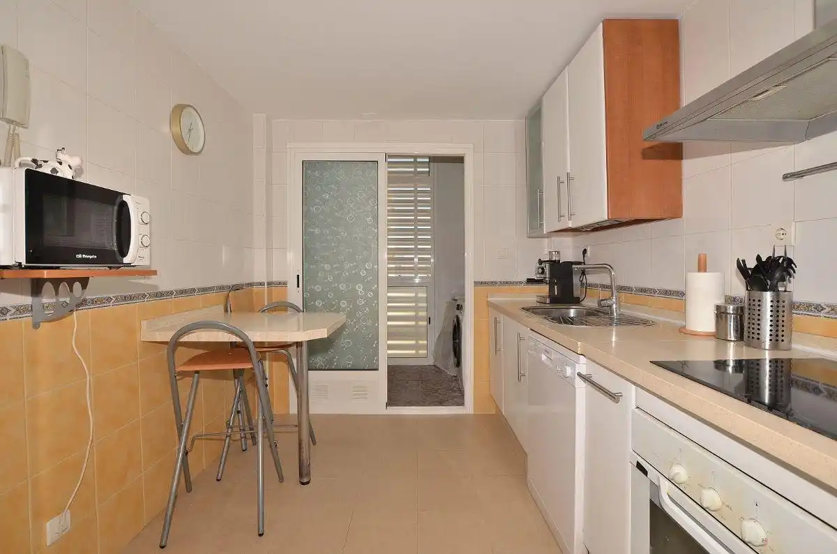 Cocina de Ático en venta en Benalmádena con Terraza, Trastero y Piscina comunitaria