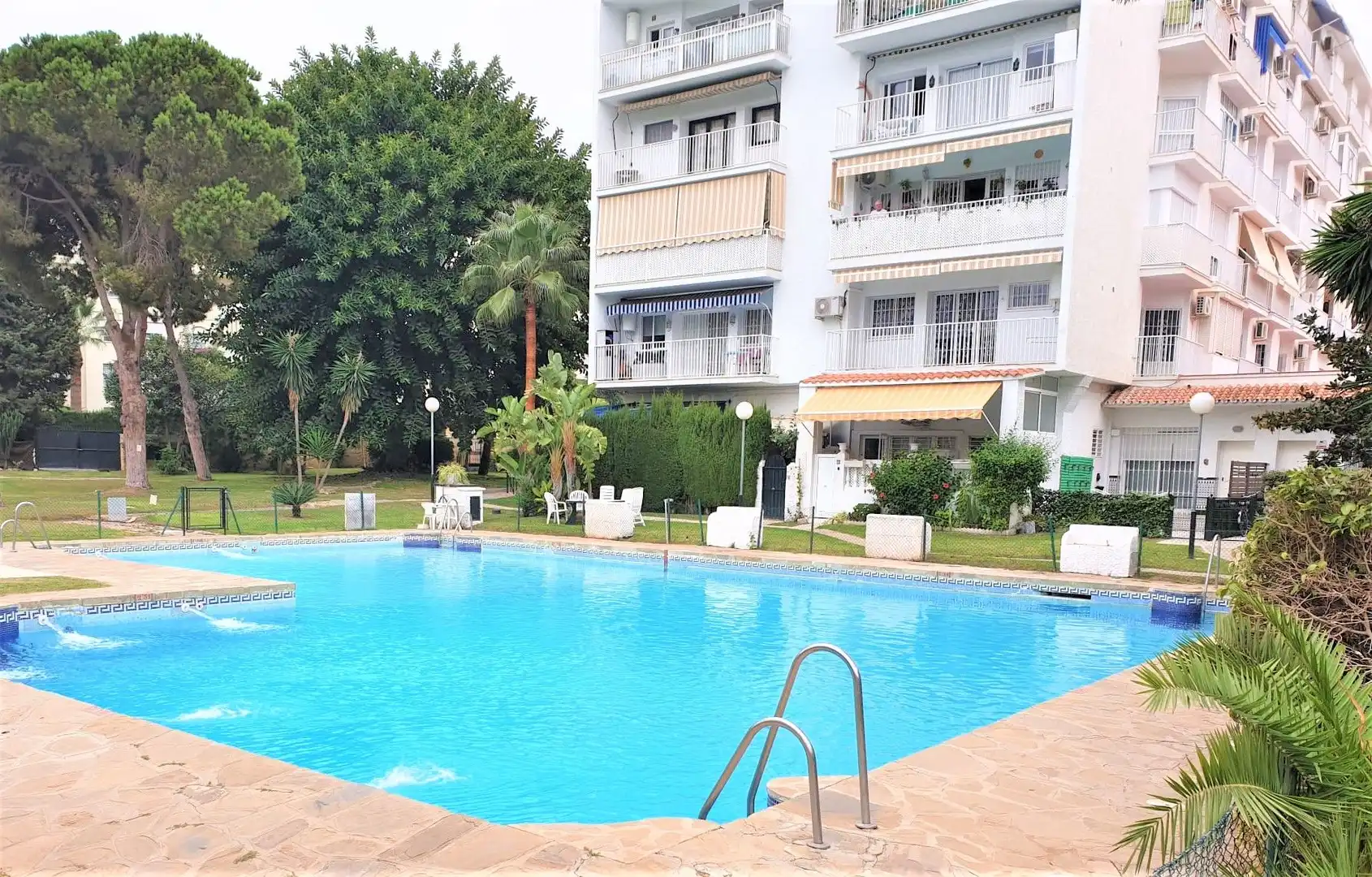 Swimming pool of Apartments for sale in Torremolinos  with Air Conditioner, Heating and Terrace