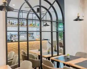 Photo 3 of Premises to rent in Guadalmina Alta, Málaga