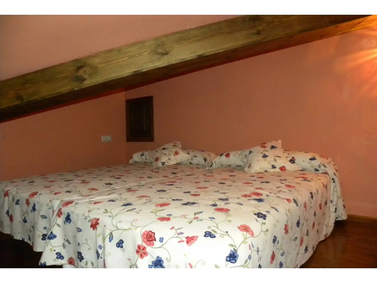 Dormitori de Casa o xalet en venda en Vélez-Blanco amb Calefacció, Jardí privat i Terrassa