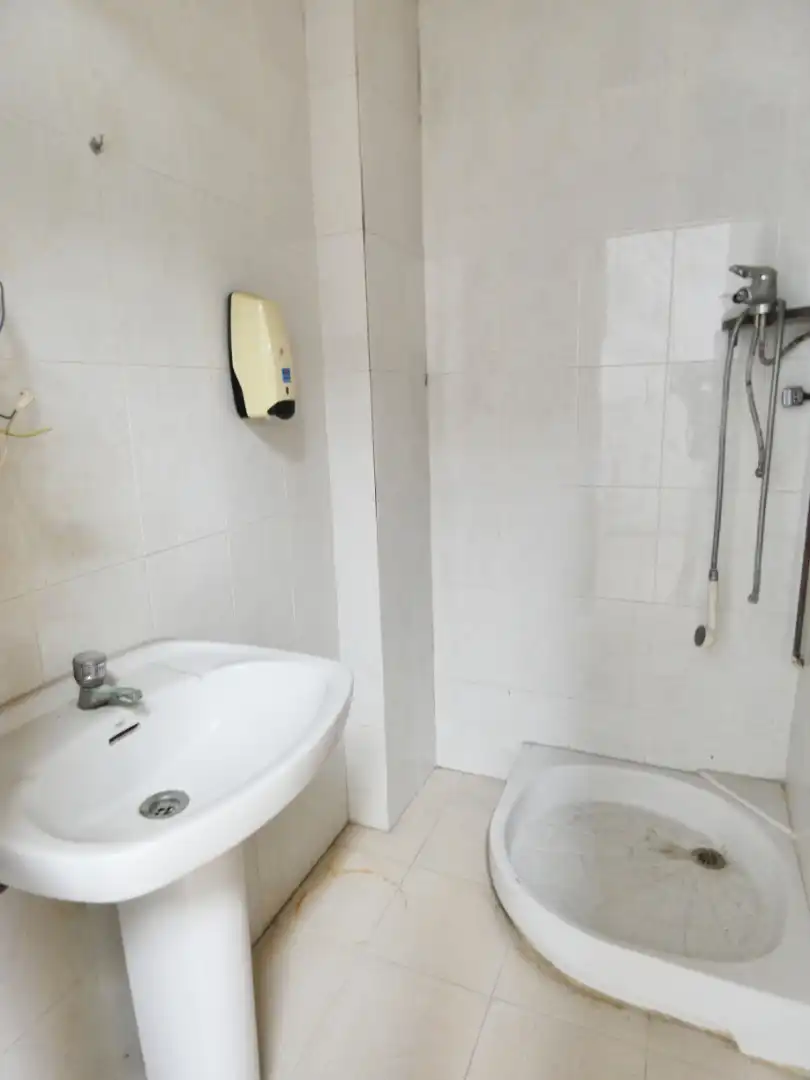 Baño de Local de alquiler en Alboraya
