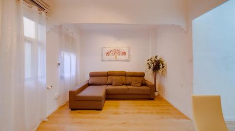 Foto 2 de Apartamento en venta en Calle Donoso Cortes, Carolinas Bajas, Alicante