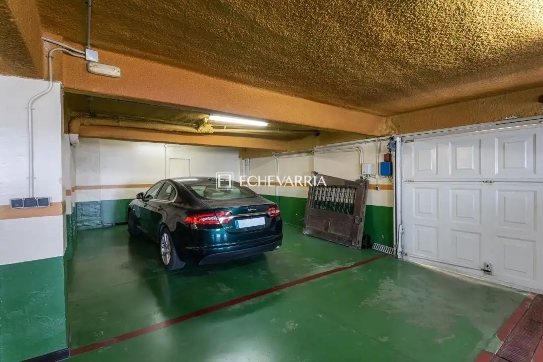 Parking of Flat for sale in Getxo   with Heating, Private garden and Terrace